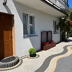 Kapitanska I Marynarska 3* Leba