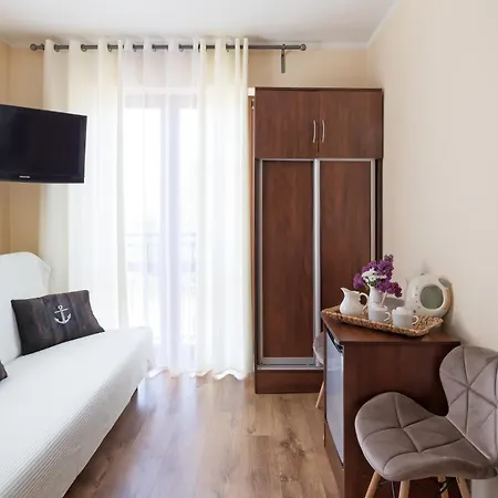 Kapitanska I Marynarska Bed & Breakfast