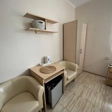 Kapitańska I Marynarska Nocleg ze śniadaniem 3*