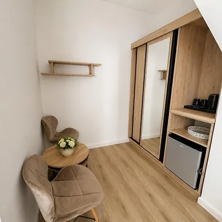 Kapitanska I Marynarska 3*