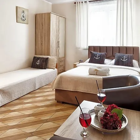 Kapitanska I Marynarska Bed & Breakfast Leba