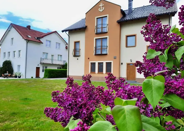 Kapitanska I Marynarska Bed & Breakfast Łeba