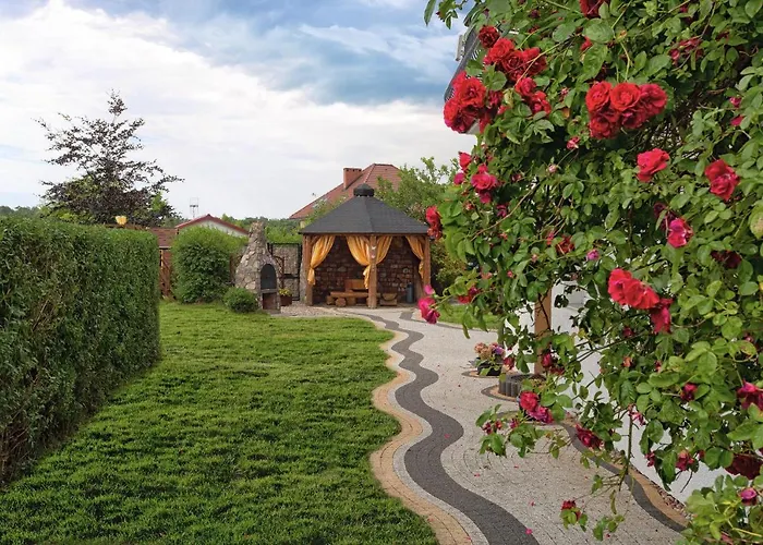 Kapitanska I Marynarska Bed & Breakfast Łeba